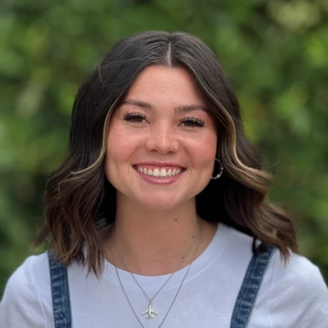 Coach Mallorie Cramer